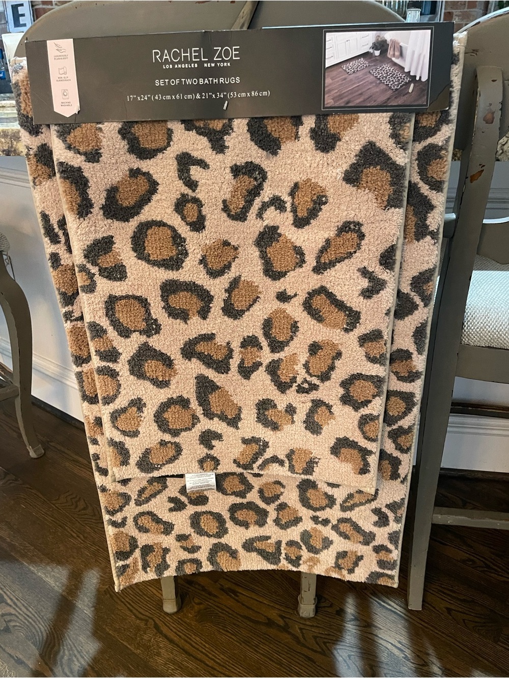Rachel Zoe Bath Mat Set - Leopard - 17”x24” & 21”x34” Brand New
